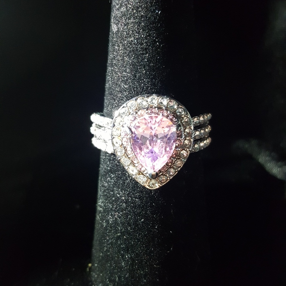 Pink Gemstone w/ CZ Teardrop Fashion Ring SZ 7 NEW